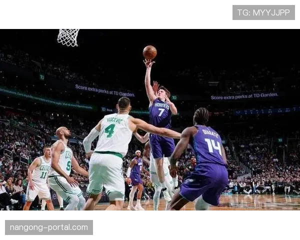 拉梅洛挡拆分球超上季，提升三分空位创造