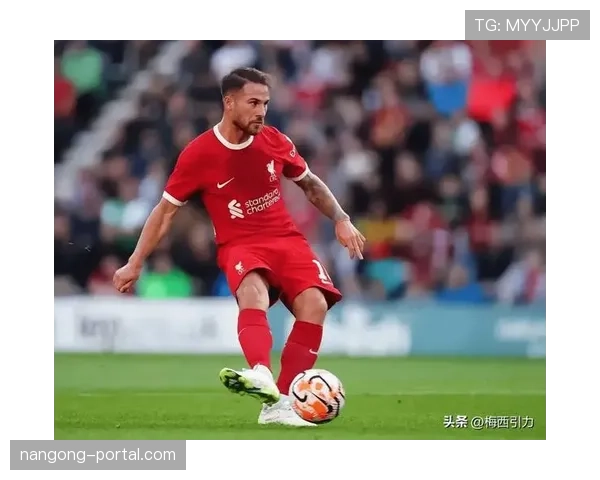 持球推进能力：恩佐如何破解中场压迫